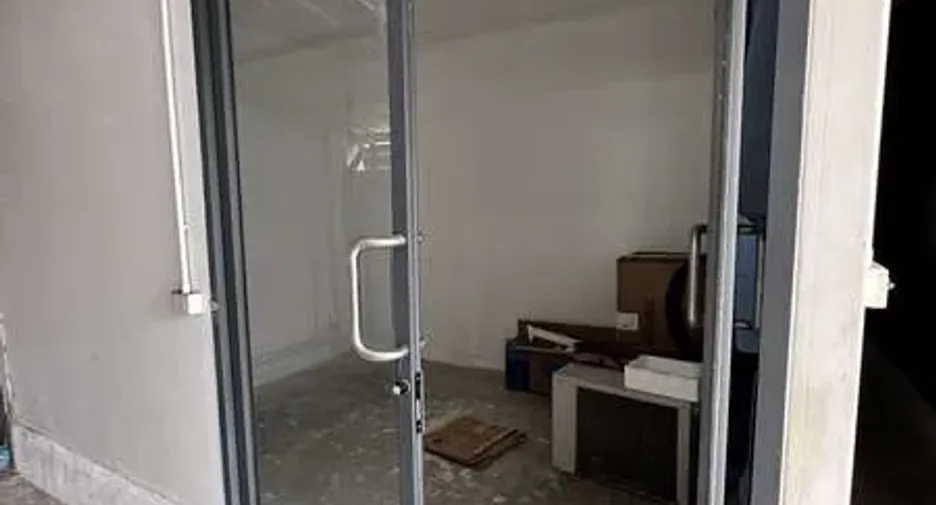 For rent warehouse in Lam Luk Ka, Pathum Thani
