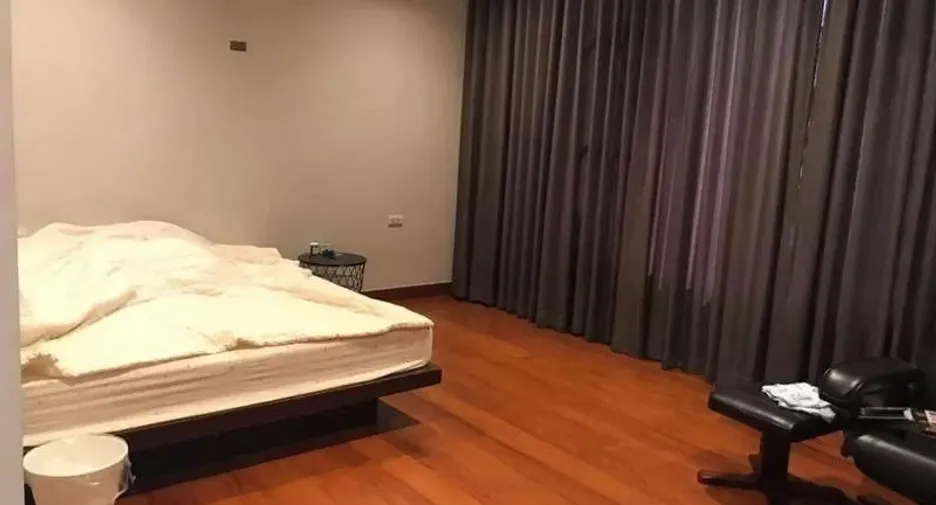 Haus zur Miete mit 5 Zimmer in Bang Phli, Samut Prakan