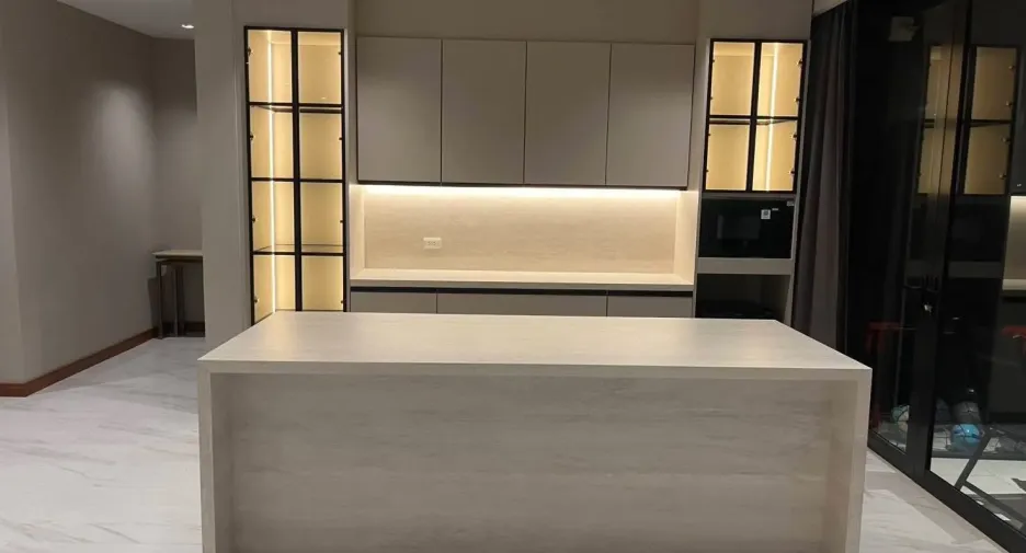 Haus zur Miete mit 5 Zimmer in Bang Phli, Samut Prakan