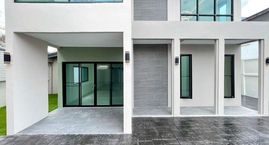 For sale 4 bed house in Don Mueang, Bangkok