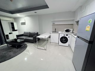For sale 1 bed condo in Huai Khwang, Bangkok