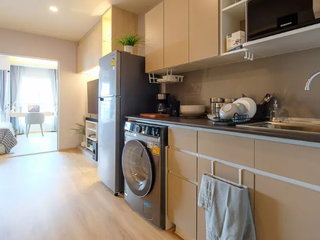 For sale 1 bed condo in Bangkok Noi, Bangkok