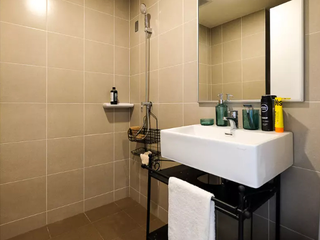 For sale 1 bed condo in Bangkok Noi, Bangkok
