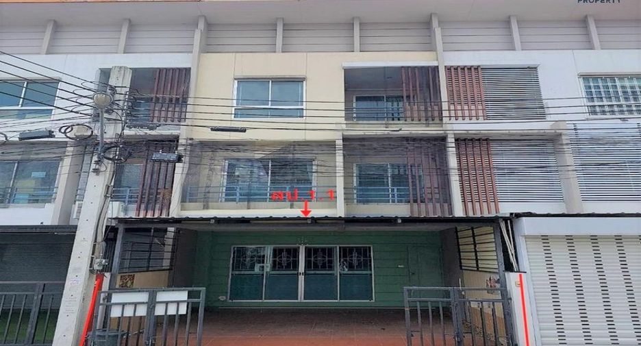 For sale 4 Beds townhouse in Mueang Nonthaburi, Nonthaburi