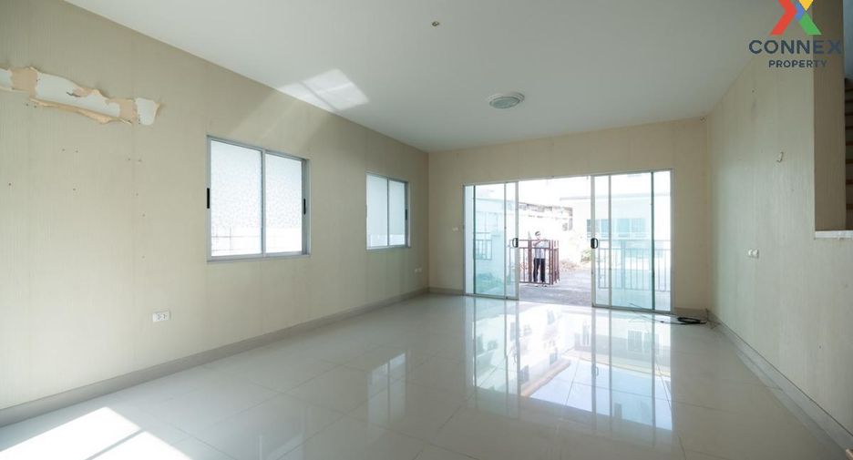 For sale 3 Beds townhouse in Mueang Nonthaburi, Nonthaburi