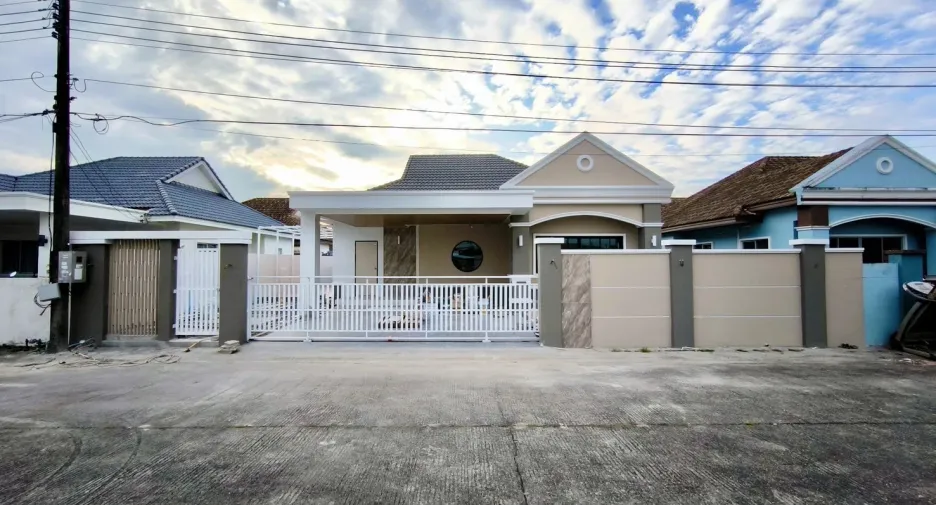 For sale 3 bed house in Thalang, Phuket