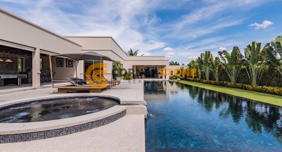 Haus zur Miete und zum Kauf mit 4 Zimmer in Bang Lamung, Chonburi
