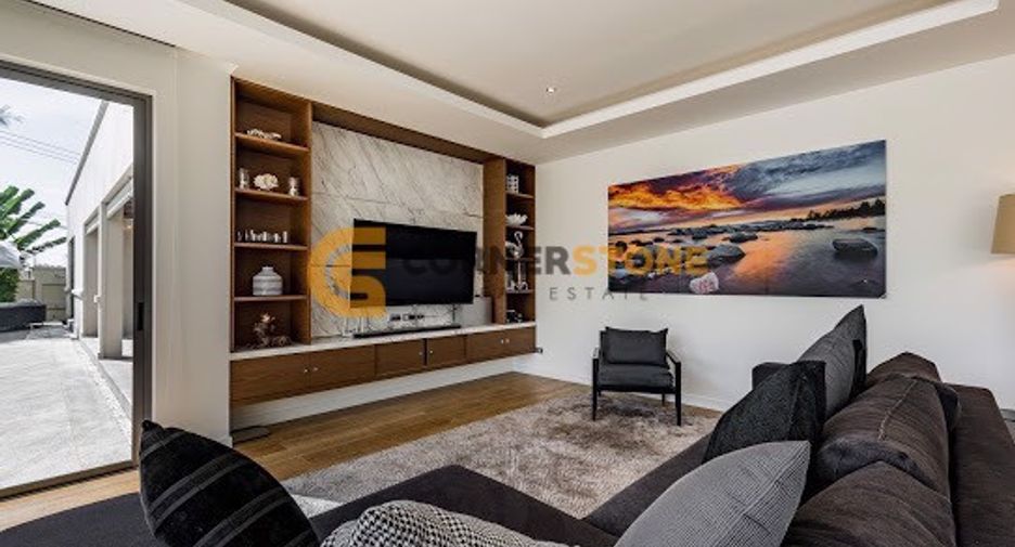 Haus zur Miete und zum Kauf mit 4 Zimmer in Bang Lamung, Chonburi