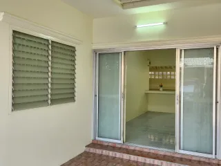 For sale 2 Beds townhouse in Mueang Nakhon Ratchasima, Nakhon Ratchasima
