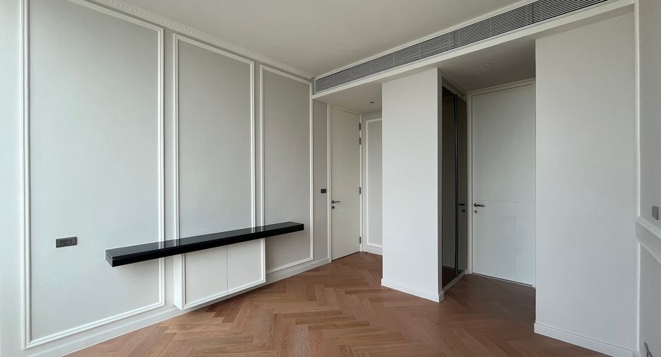 Condo en venta de 4 habitaciones en Bang Kho Laem, Bangkok