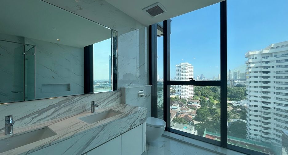 Condo en venta de 4 habitaciones en Bang Kho Laem, Bangkok