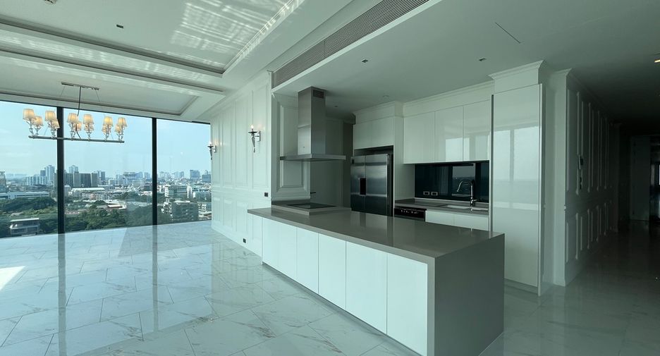 Condo en venta de 4 habitaciones en Bang Kho Laem, Bangkok