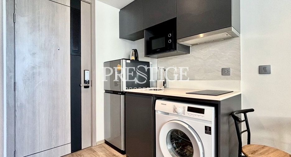 À vendre studio condo à Pratumnak, Pattaya