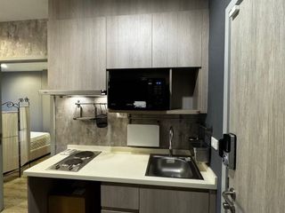 For sale 1 bed condo in Bangkok Noi, Bangkok
