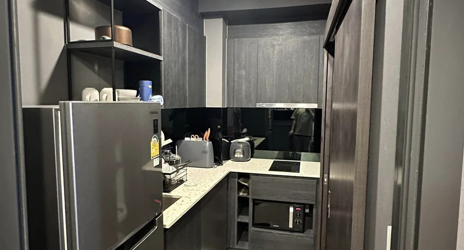 For sale 1 Beds condo in Huai Khwang, Bangkok