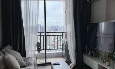 For sale 1 bed condo in Huai Khwang, Bangkok