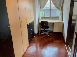 For sale 4 Beds house in Phaya Thai, Bangkok