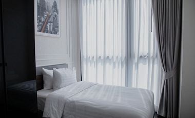 For rent 2 bed condo in Watthana, Bangkok