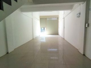 For sale 6 bed retail Space in Bang Yai, Nonthaburi
