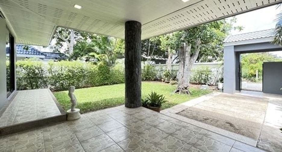 For sale 3 bed house in Sattahip, Chonburi