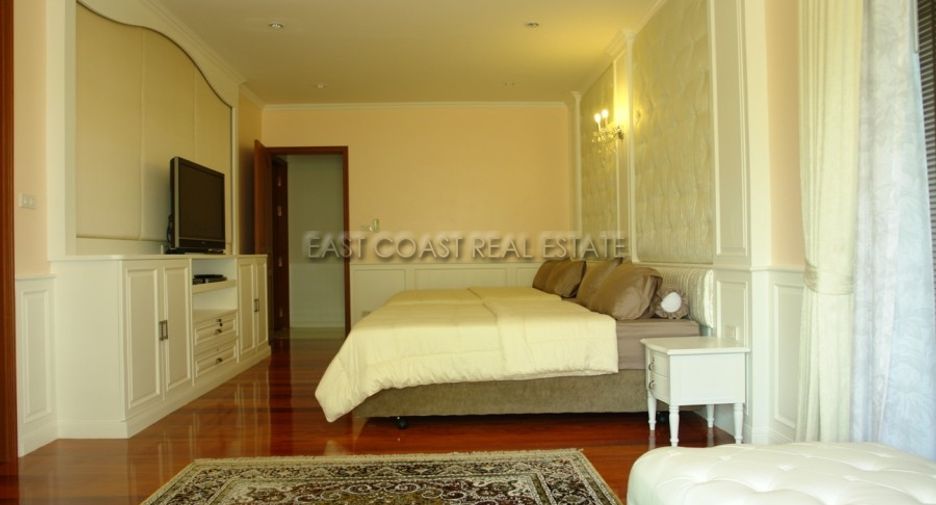 For rent and for sale 6 bed house in Bang Lamung, Chonburi