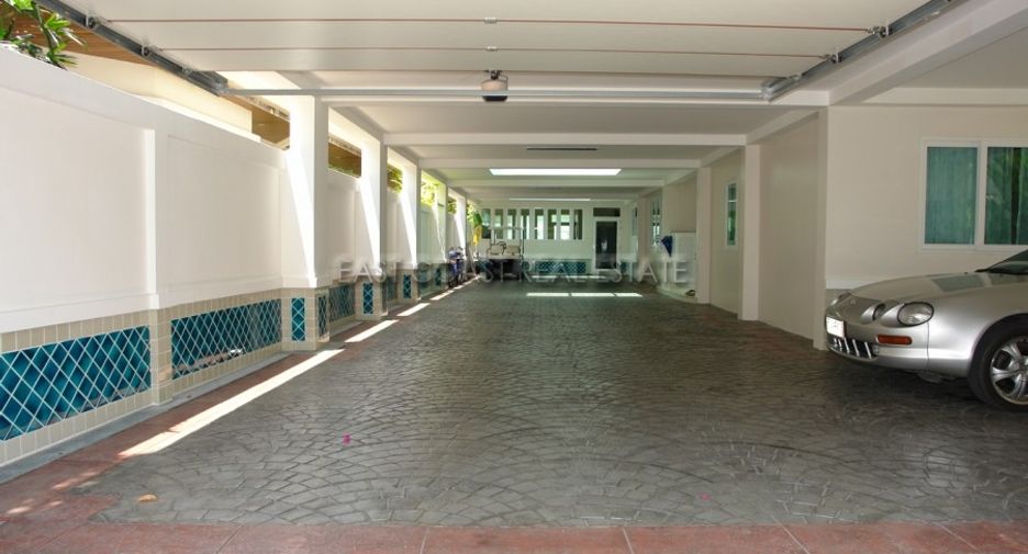 For rent and for sale 6 bed house in Bang Lamung, Chonburi