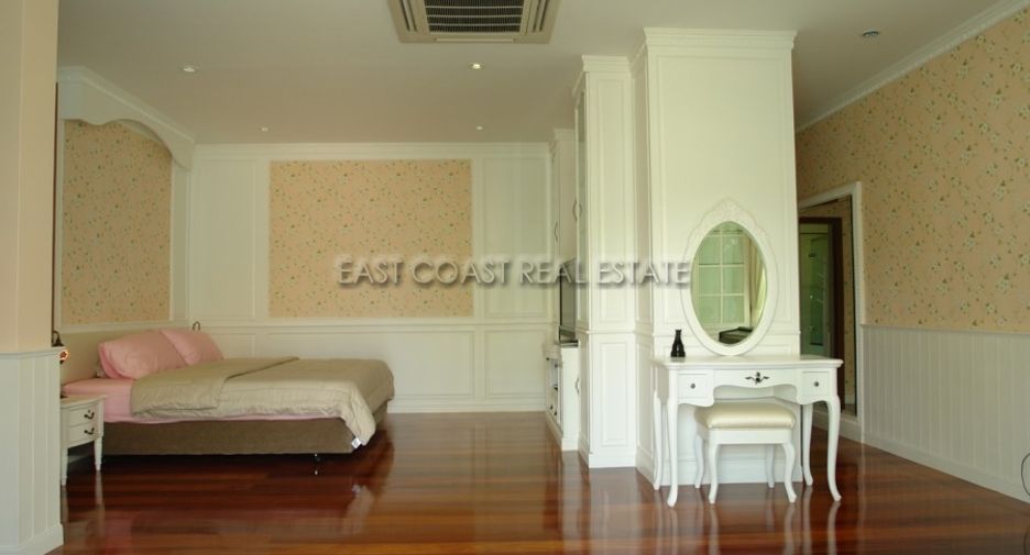 For rent and for sale 6 bed house in Bang Lamung, Chonburi