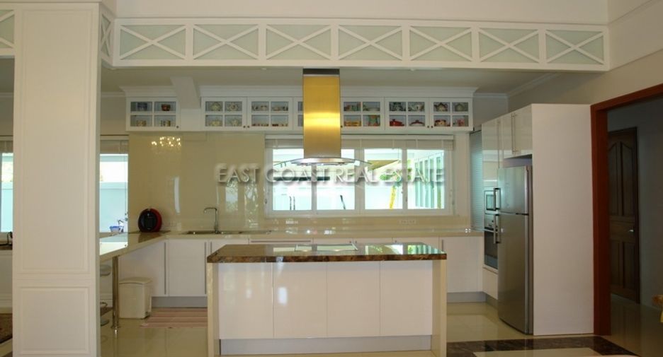 For rent and for sale 6 bed house in Bang Lamung, Chonburi