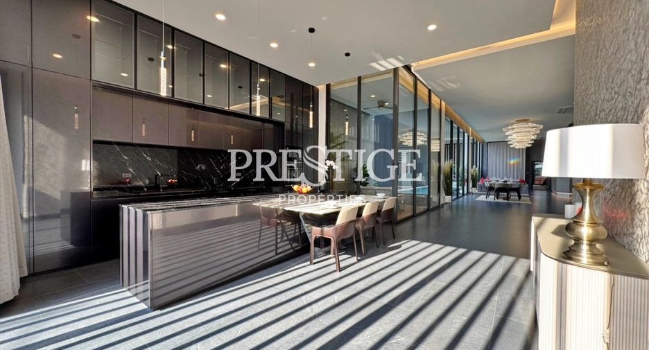 For sale 5 bedrooms house in Bang Lamung, Chonburi