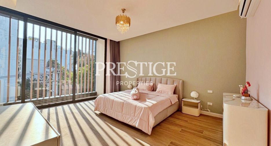 For sale 5 bedrooms house in Bang Lamung, Chonburi