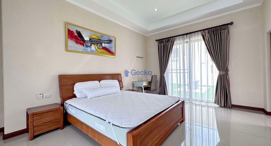 For rent and for sale 4 bedrooms house in Bang Lamung, Chonburi