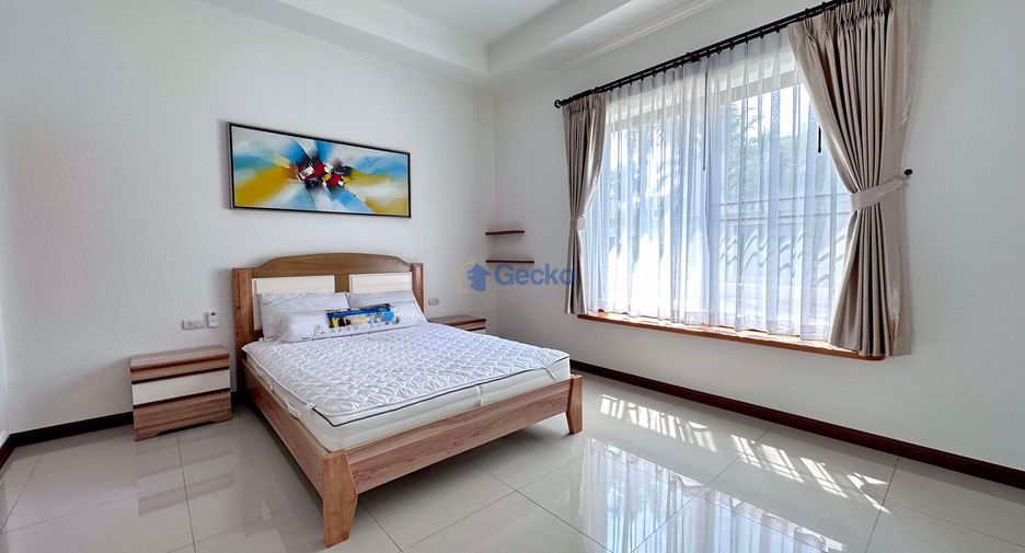 For rent and for sale 4 bedrooms house in Bang Lamung, Chonburi