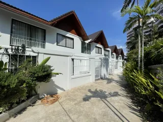 For sale 8 bed house in Bang Lamung, Chonburi