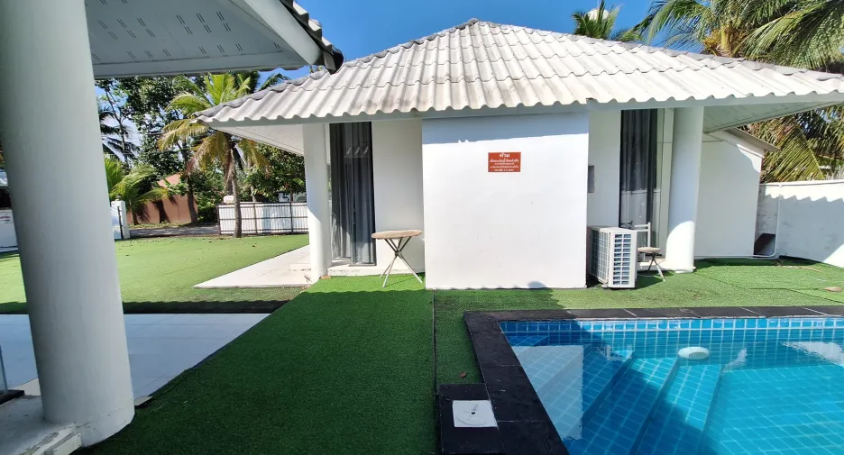 For rent 4 bed villa in Hua Hin, Prachuap Khiri Khan