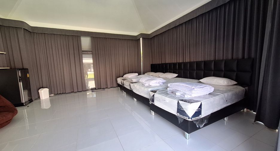 For rent 4 bed villa in Hua Hin, Prachuap Khiri Khan