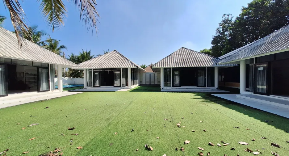 For rent 4 bed villa in Hua Hin, Prachuap Khiri Khan