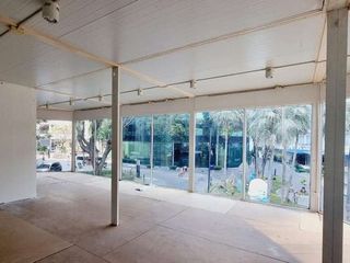 For rent 1 bed office in Khlong Toei, Bangkok