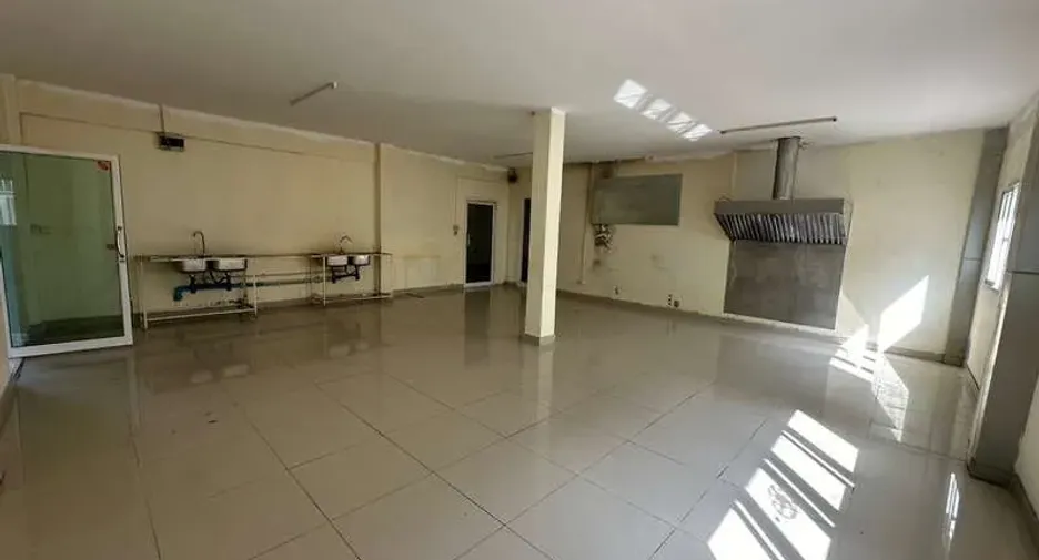 For rent 24 bedrooms office in Chatuchak, Bangkok