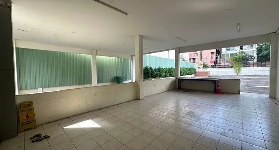 For rent 24 bedrooms office in Chatuchak, Bangkok