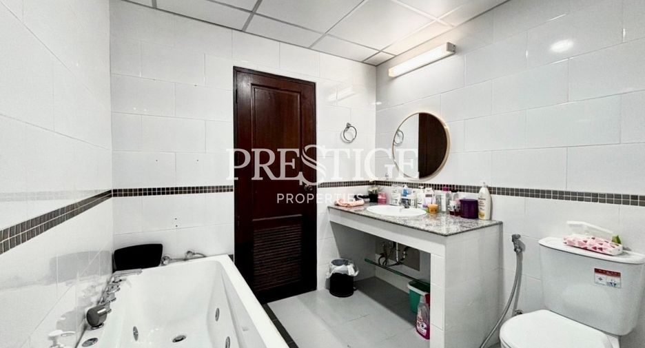 For sale studio condo in Bang Lamung, Chonburi