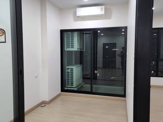 For sale 2 bed condo in Khlong San, Bangkok