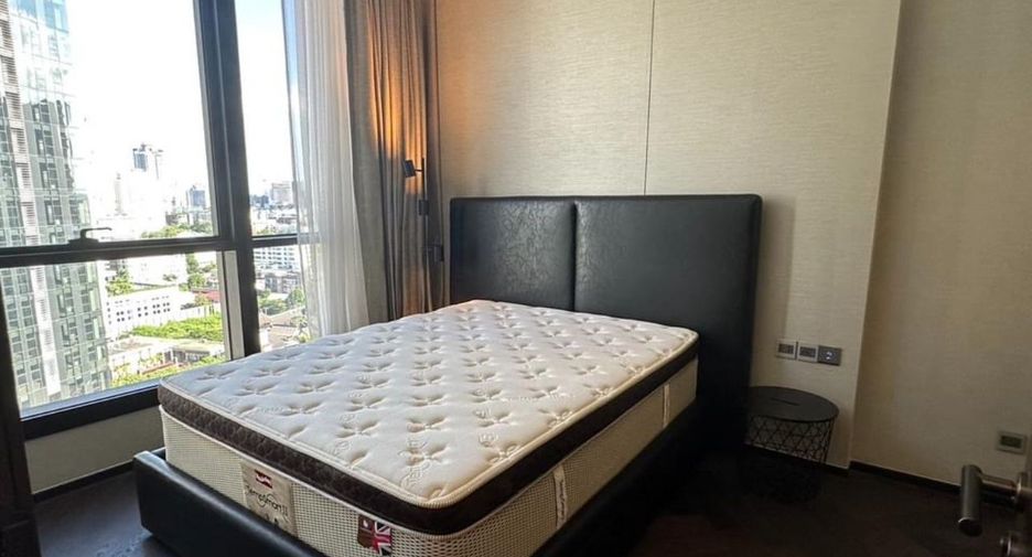For sale 1 bed condo in Khlong Toei, Bangkok