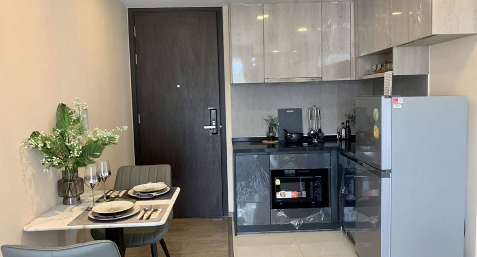 For sale 2 Beds condo in Chatuchak, Bangkok
