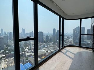 For sale 2 bed condo in Bang Rak, Bangkok