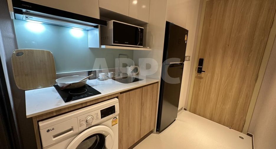 Condo en alquiler y en venta de 1 habitaciones en Bang Lamung, Chonburi