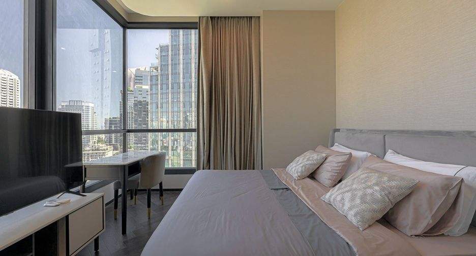 For rent 2 bed condo in Khlong Toei, Bangkok