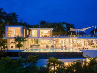 For sale 6 bed villa in Thalang, Phuket