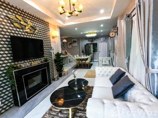 For sale 4 Beds townhouse in Pran Buri, Prachuap Khiri Khan