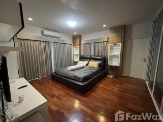 For sale 4 Beds house in Bangkok Noi, Bangkok