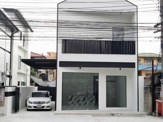 For sale 2 Beds house in Phasi Charoen, Bangkok